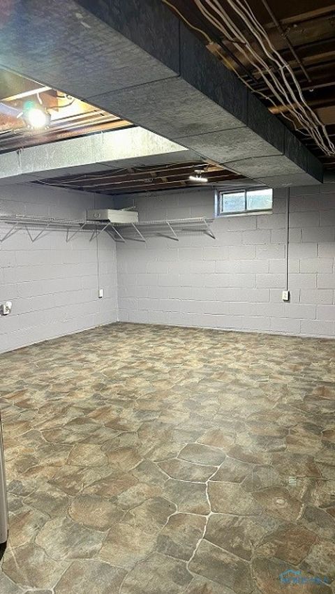 Tiny photo for 181 S US Highway 23, Fostoria, OH 44830 (MLS # 6136546)