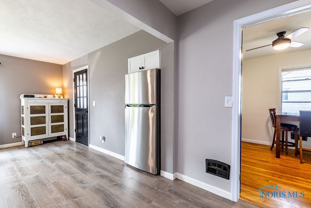 6119 Greenacre Road, Toledo, Ohio image 31