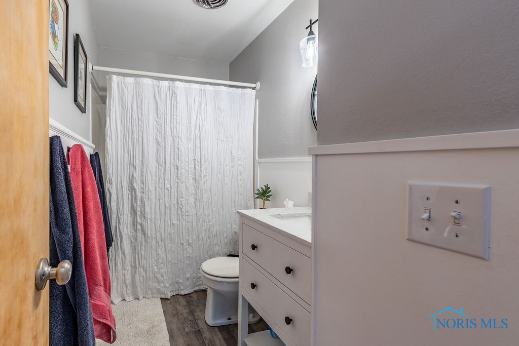 6119 Greenacre Road, Toledo, Ohio image 46