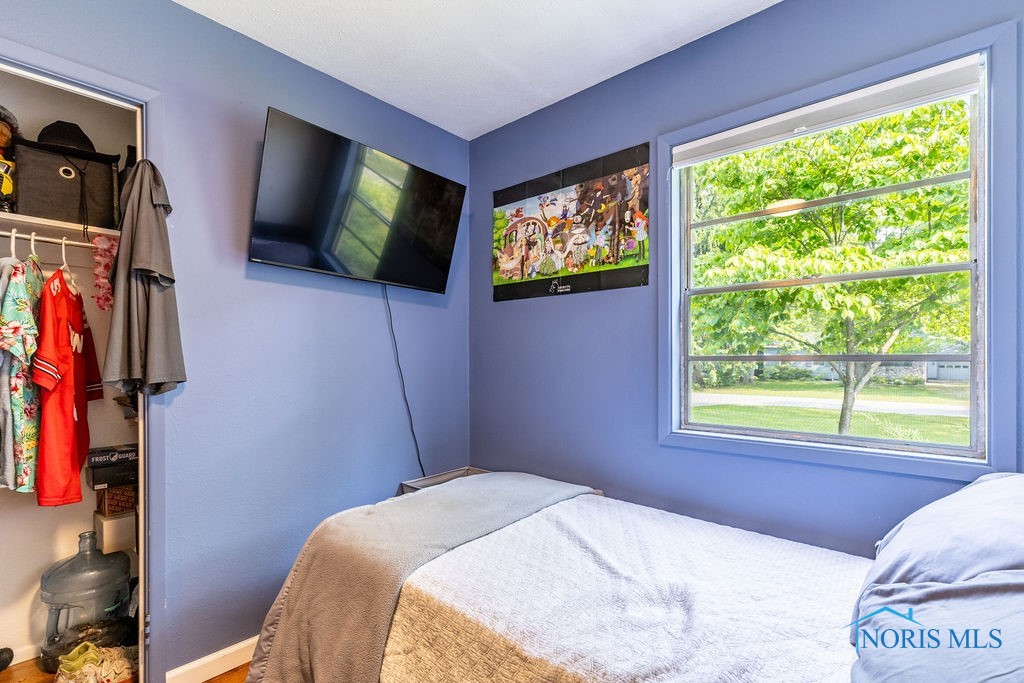 6119 Greenacre Road, Toledo, Ohio image 36