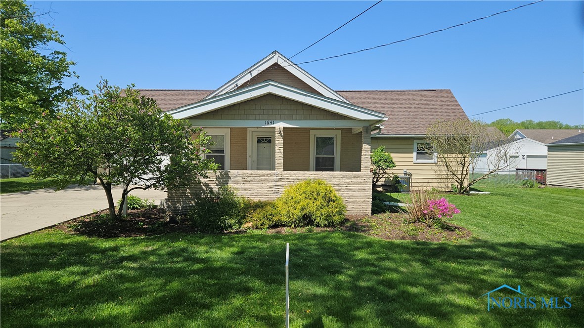 1641 Acorn Drive, Toledo, Ohio image 2
