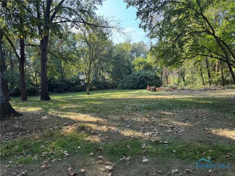 Tiny photo for 2748 Moffat Road, Toledo, OH 43615 (MLS # 6136953)