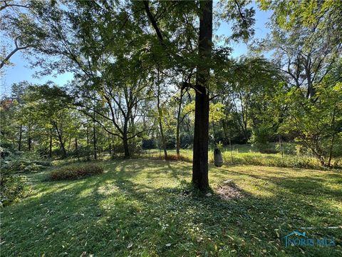 Tiny photo for 2748 Moffat Road, Toledo, OH 43615 (MLS # 6136953)