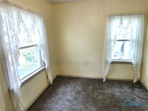 Tiny photo for 5902 Deane Drive, Toledo, OH 43613 (MLS # 6136082)