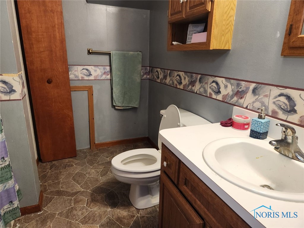 713 Glenwood Road, Rossford, Ohio image 12