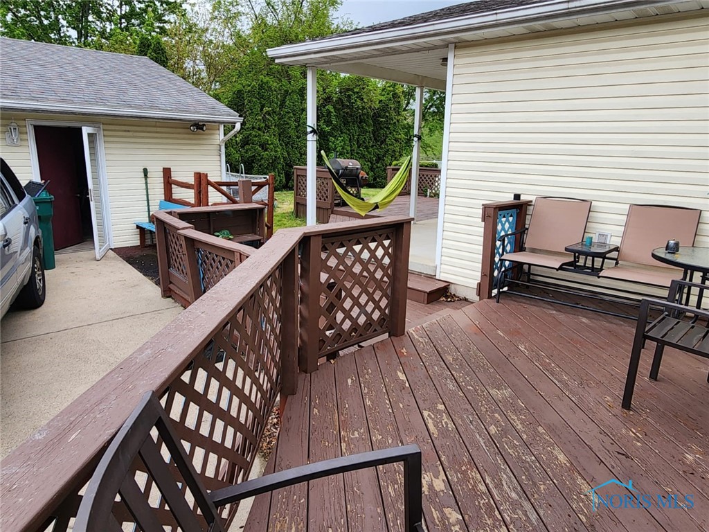 713 Glenwood Road, Rossford, Ohio image 19