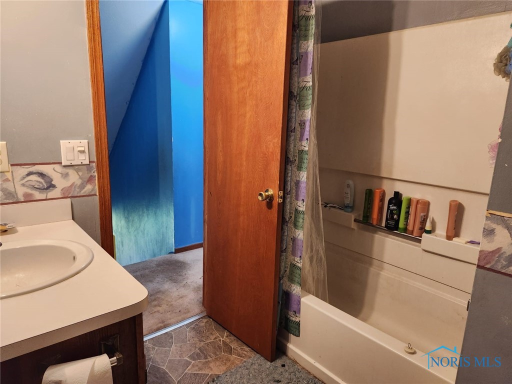 713 Glenwood Road, Rossford, Ohio image 18