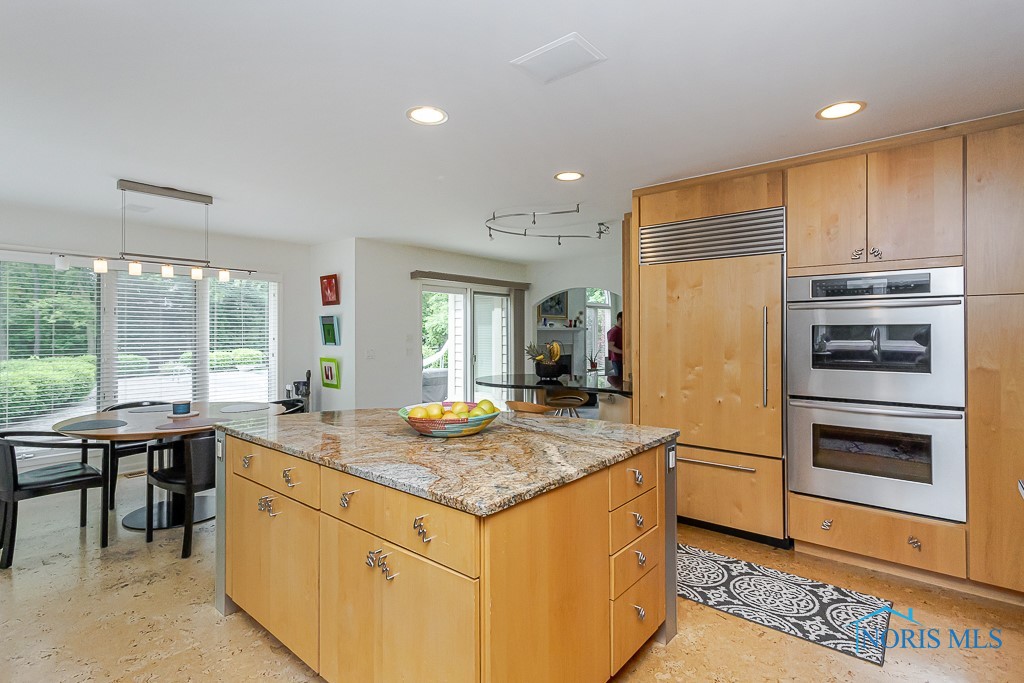 7559 Peachtree Lane, Sylvania, Ohio image 14