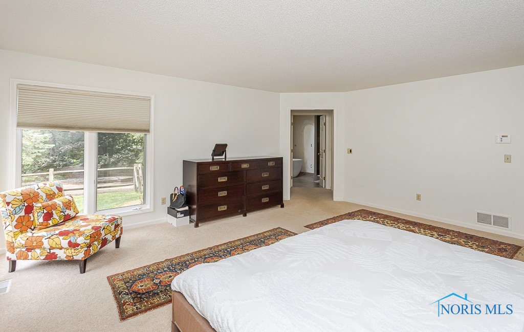 7559 Peachtree Lane, Sylvania, Ohio image 23