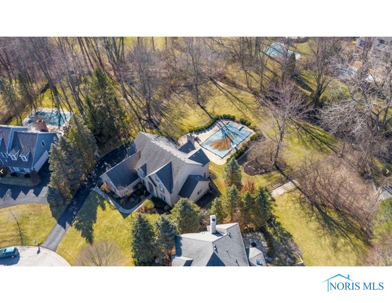 7559 Peachtree Lane, Sylvania, Ohio image 4