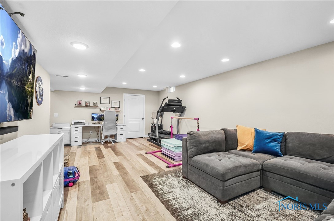 8740 Galloway Court, Sylvania, Ohio image 30