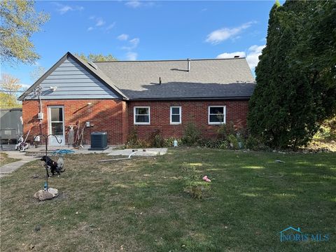 Tiny photo for 5559 Fremont Pike, Perrysburg, OH 43551 (MLS # 6137010)