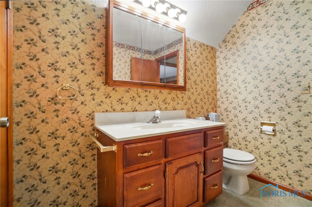 1067 Fox Run Road, Findlay, Ohio image 30