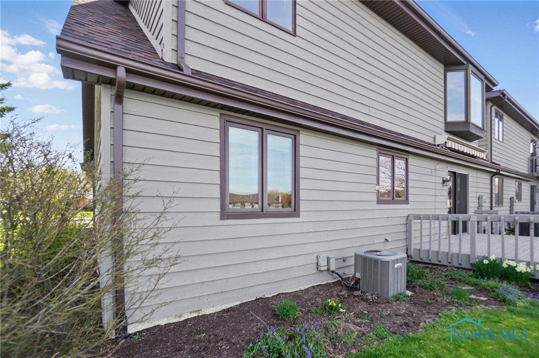 1067 Fox Run Road, Findlay, Ohio image 40