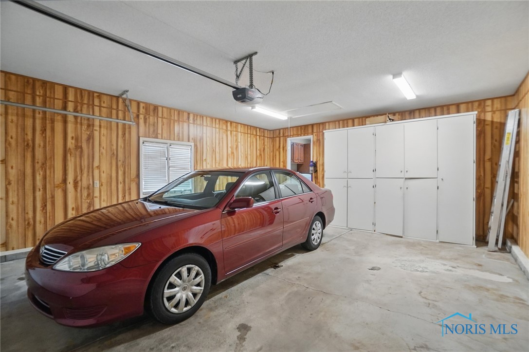 1067 Fox Run Road, Findlay, Ohio image 39
