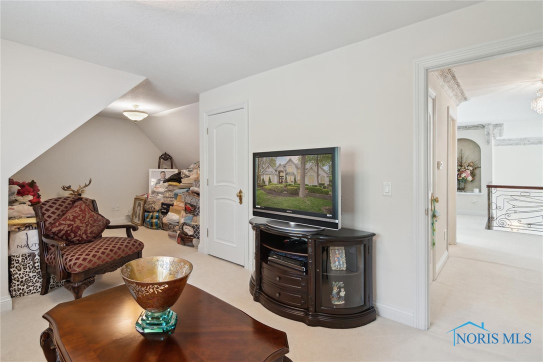 4854 Cinnamon Lane, Sylvania, Ohio image 32