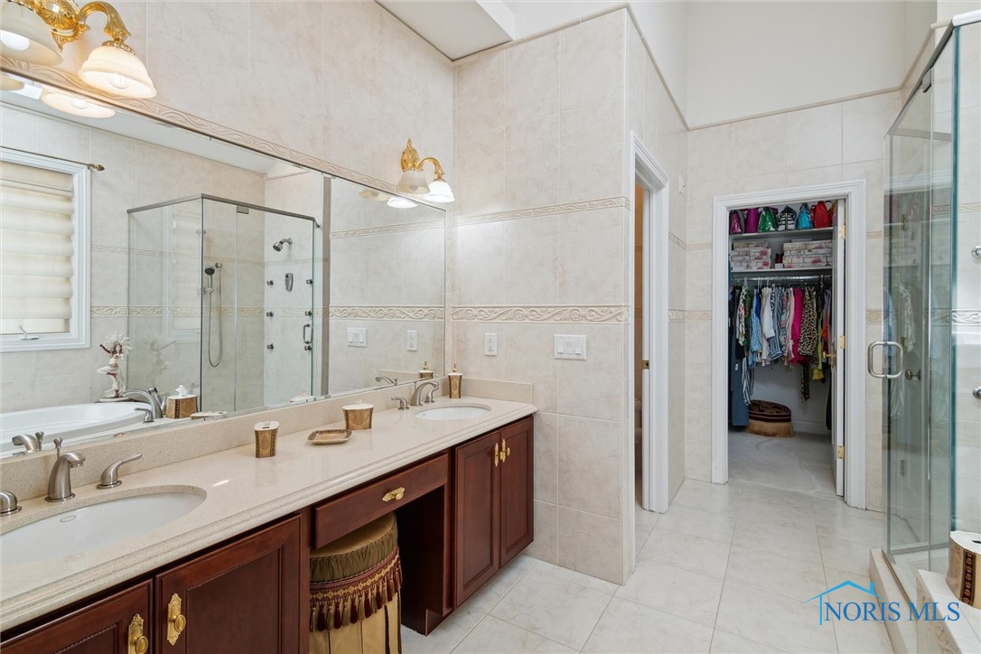 4854 Cinnamon Lane, Sylvania, Ohio image 18