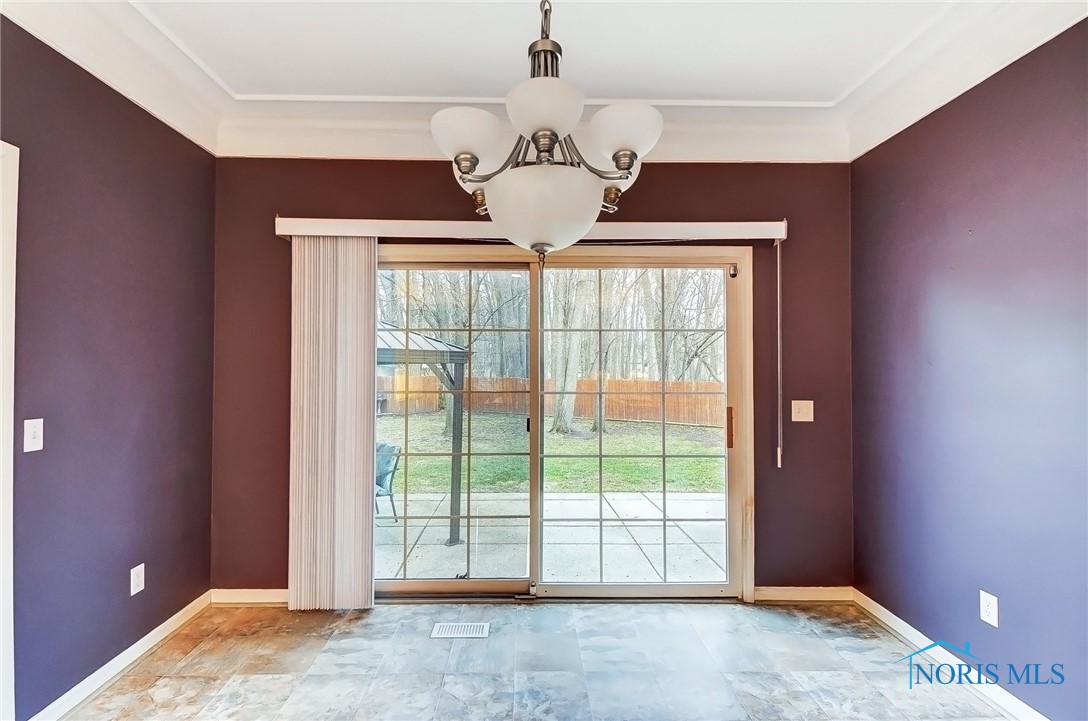 2243 Woods Edge Court, Toledo, Ohio image 19