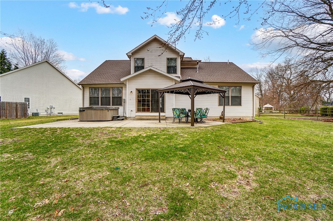 2243 Woods Edge Court, Toledo, Ohio image 44