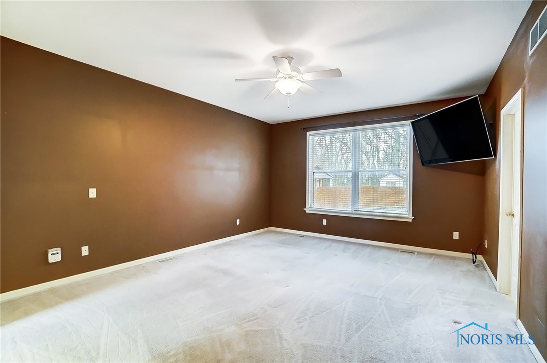 2243 Woods Edge Court, Toledo, Ohio image 20