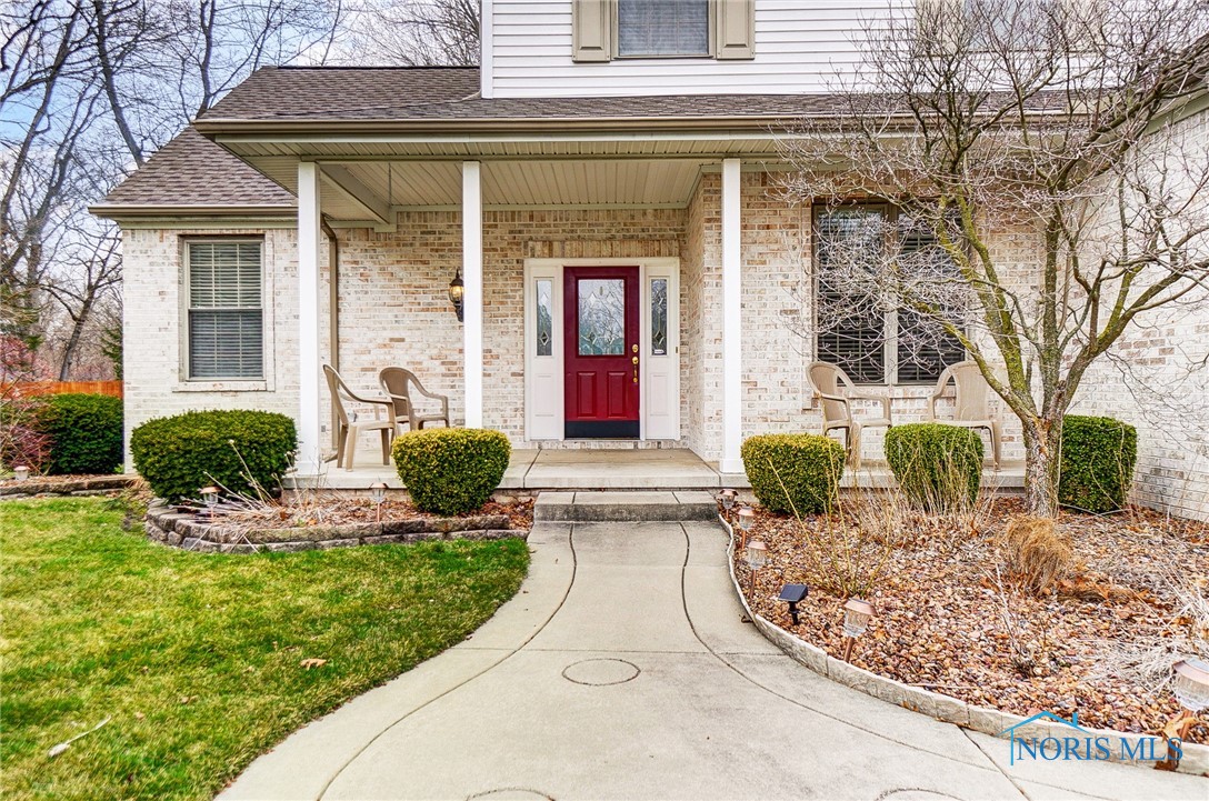 2243 Woods Edge Court, Toledo, Ohio image 3