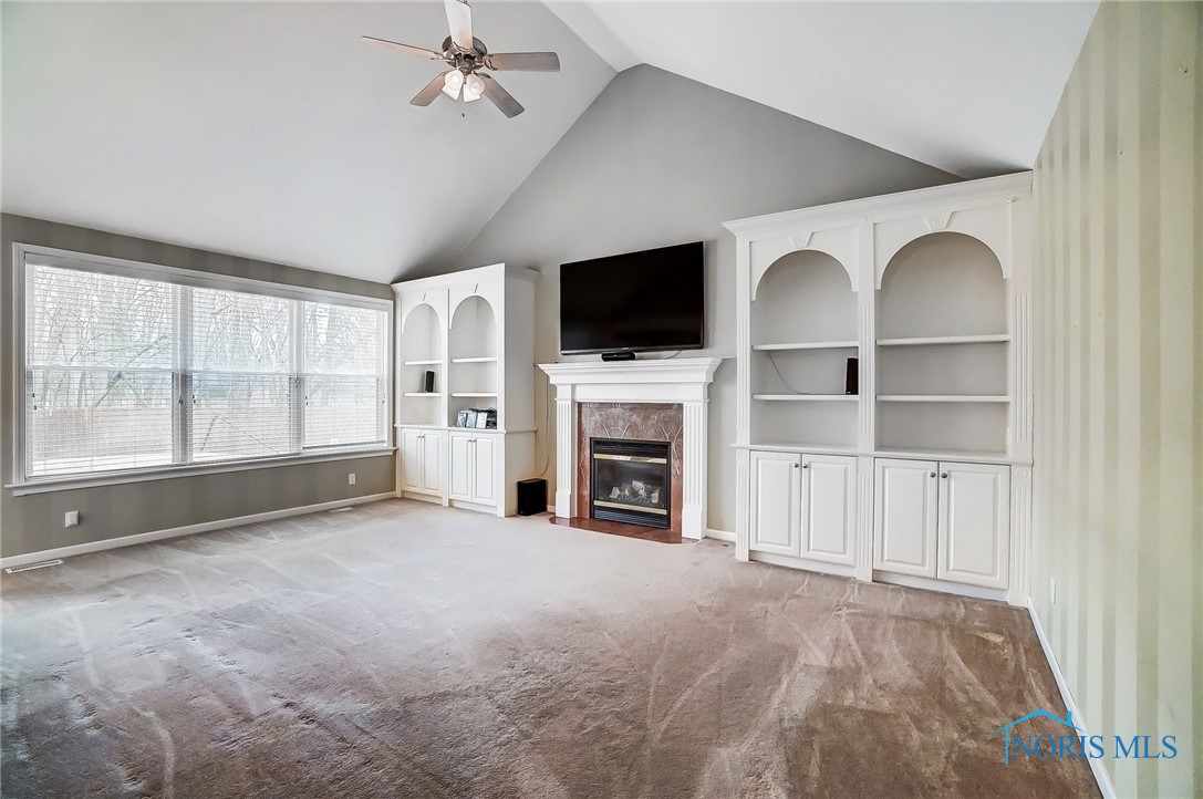 2243 Woods Edge Court, Toledo, Ohio image 9