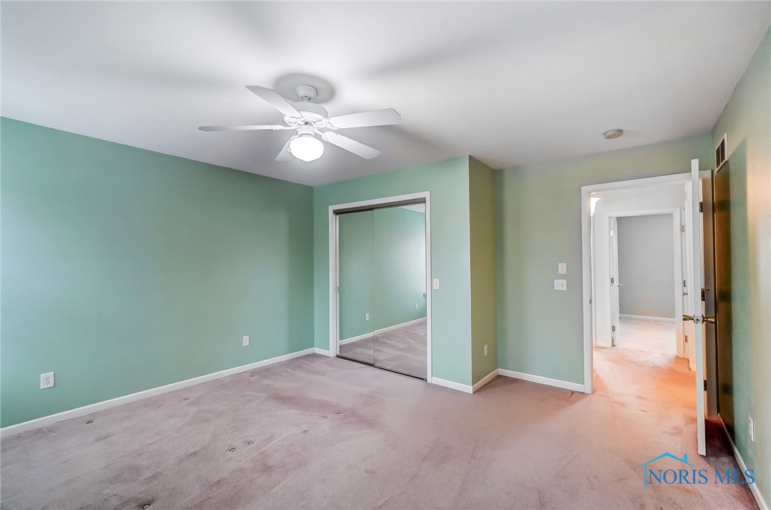 2243 Woods Edge Court, Toledo, Ohio image 38