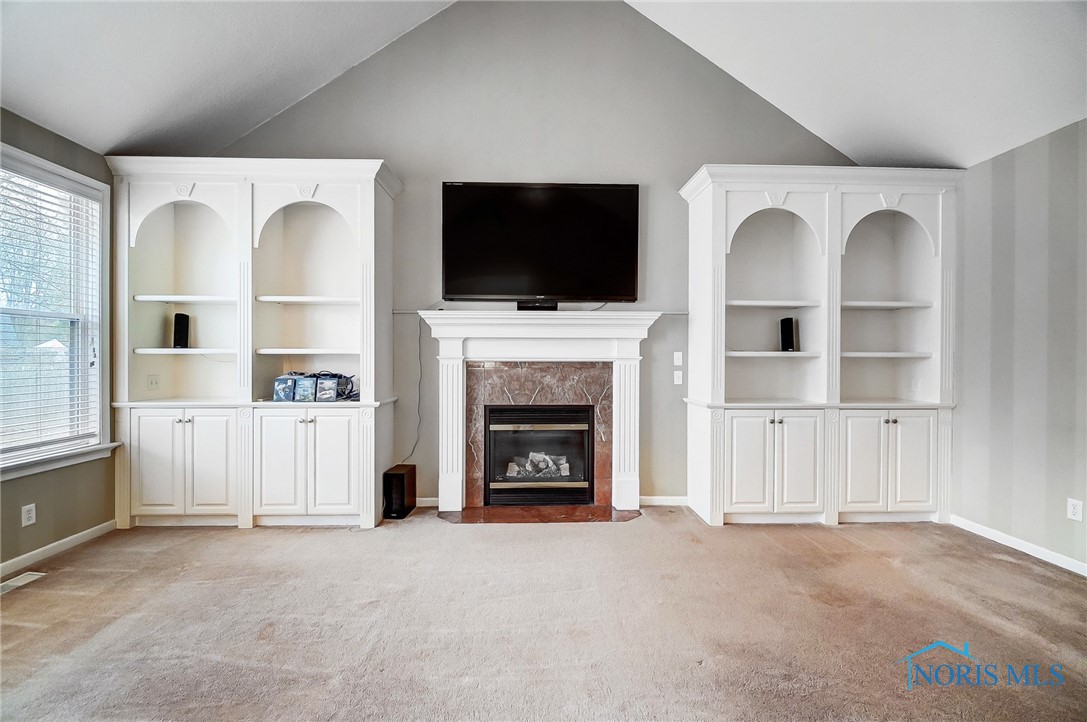 2243 Woods Edge Court, Toledo, Ohio image 11