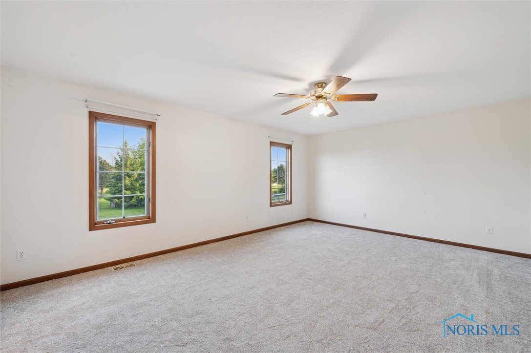4062 Ranger Drive, Northwood, Ohio image 33