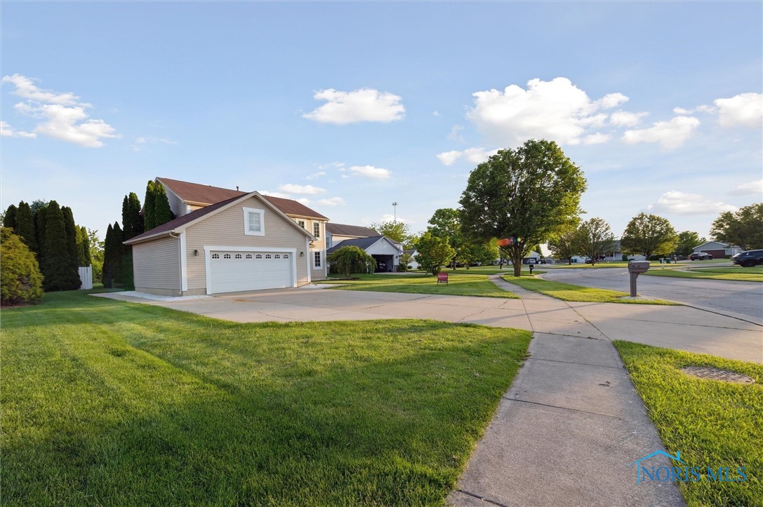 4062 Ranger Drive, Northwood, Ohio image 2