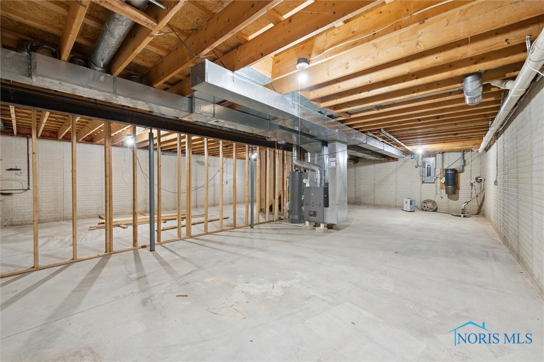 4062 Ranger Drive, Northwood, Ohio image 41
