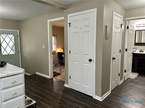 Tiny photo for 607 Center Street, Findlay, OH 45840 (MLS # 6136163)