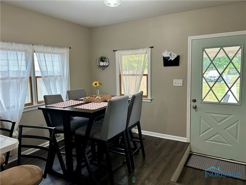 Tiny photo for 607 Center Street, Findlay, OH 45840 (MLS # 6136163)