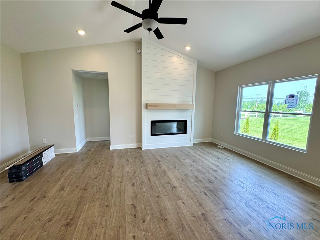 5017 Easton Drive, Oregon, Ohio image 3