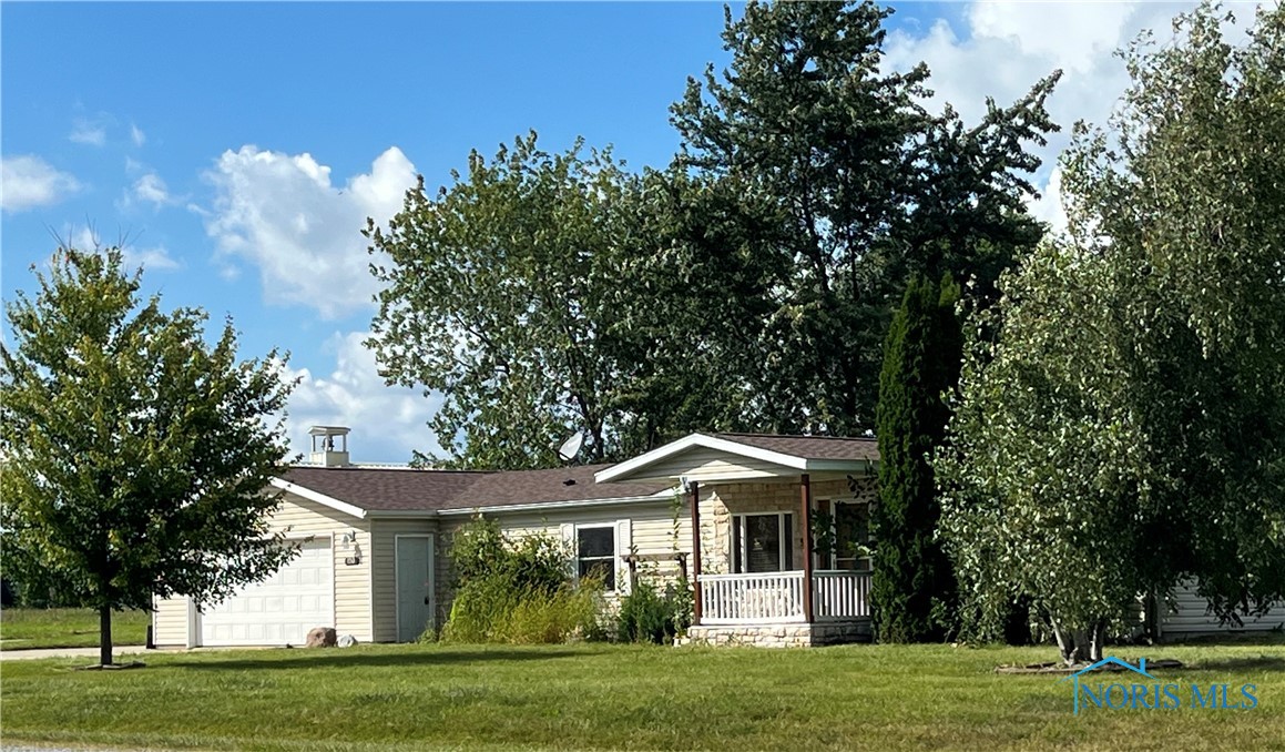 155 Navajo Trail