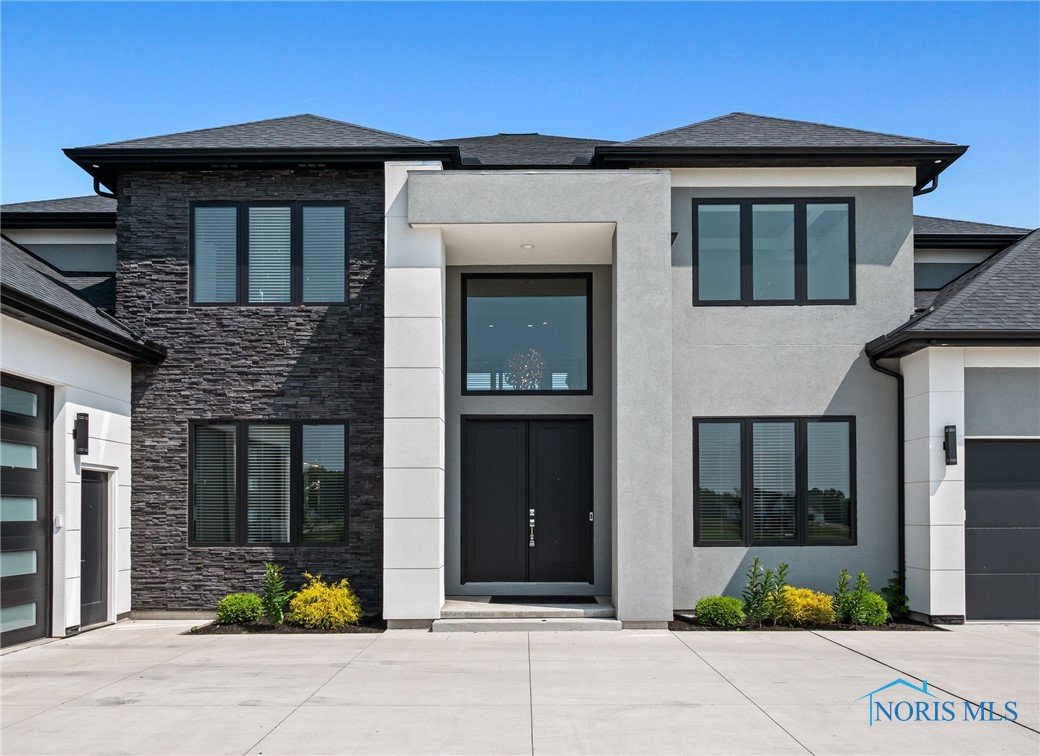 1125 Hunting Creek Drive