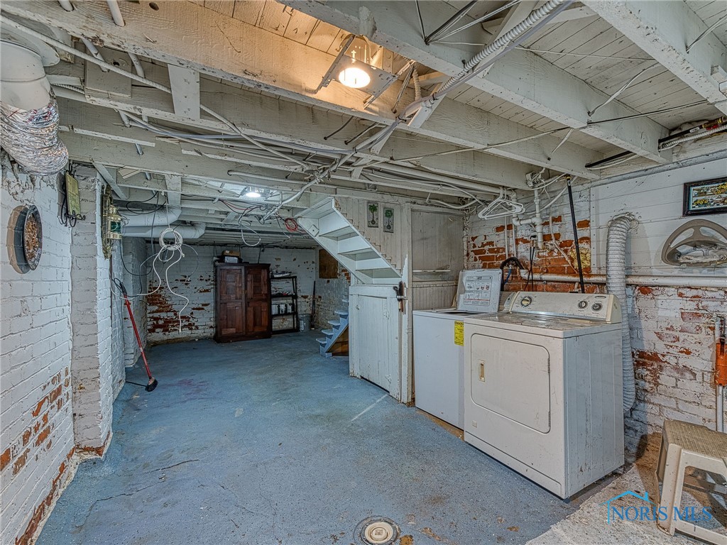 963 South Avenue, Toledo, Ohio image 25