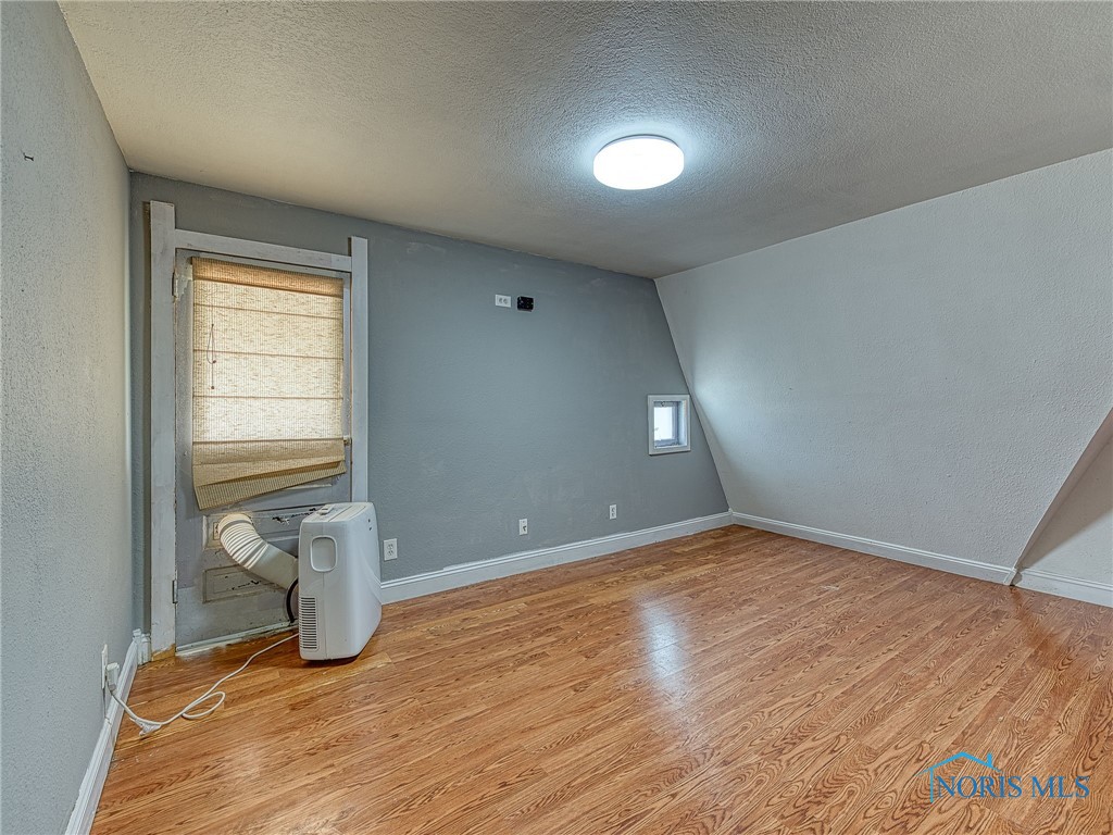 963 South Avenue, Toledo, Ohio image 22