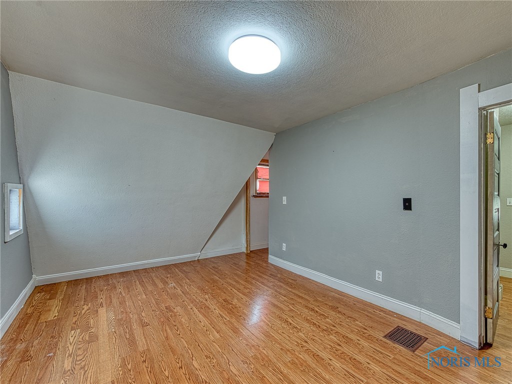 963 South Avenue, Toledo, Ohio image 21