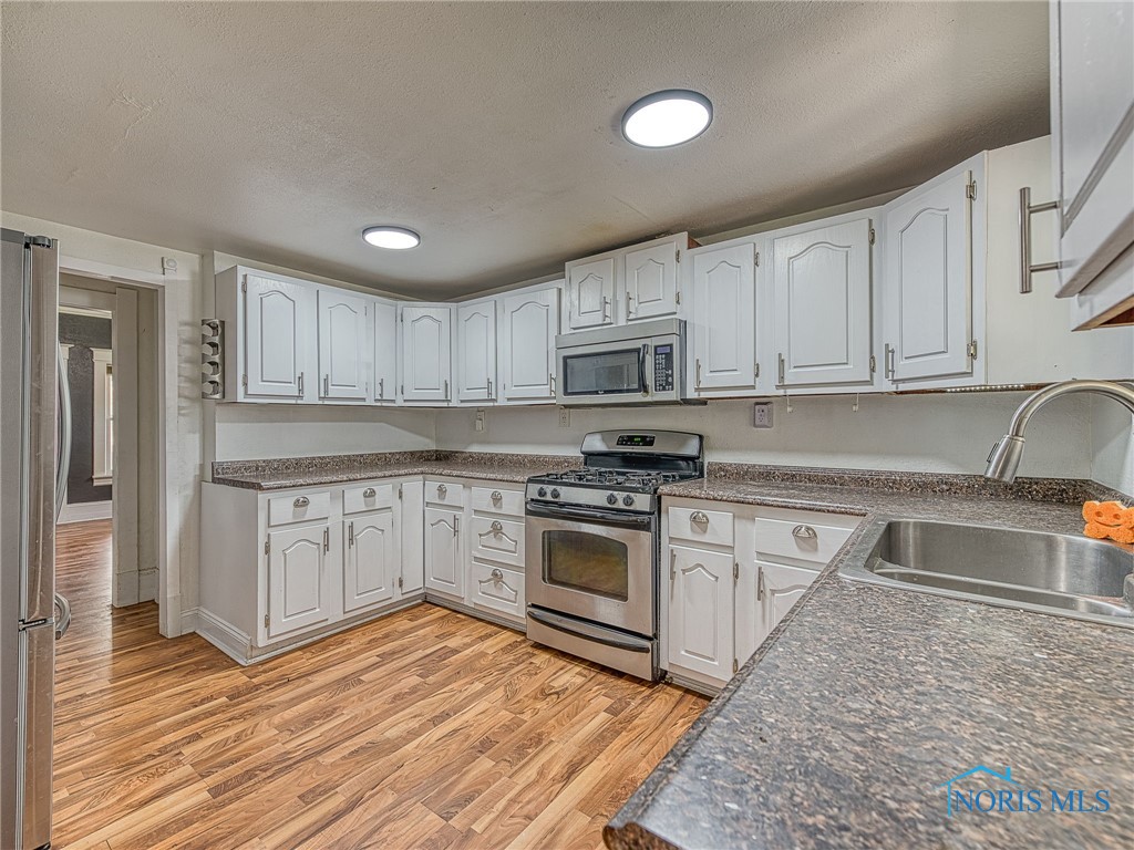 963 South Avenue, Toledo, Ohio image 14