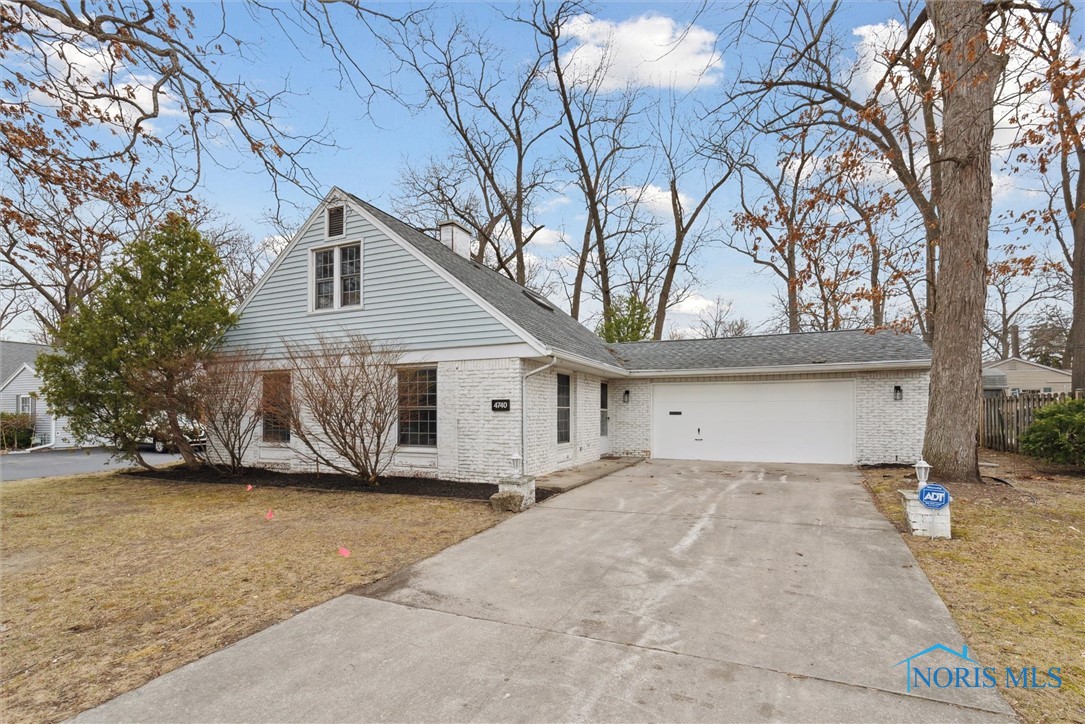 4740 N Mccord Road, Sylvania, Ohio image 2