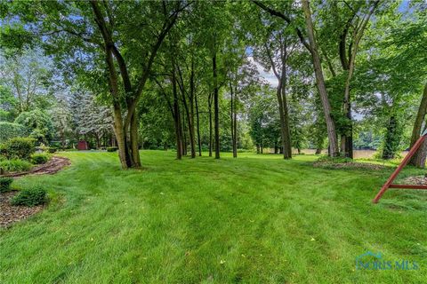 Tiny photo for 106 Sycamore Woods Lane, Tiffin, OH 44883 (MLS # 6136829)