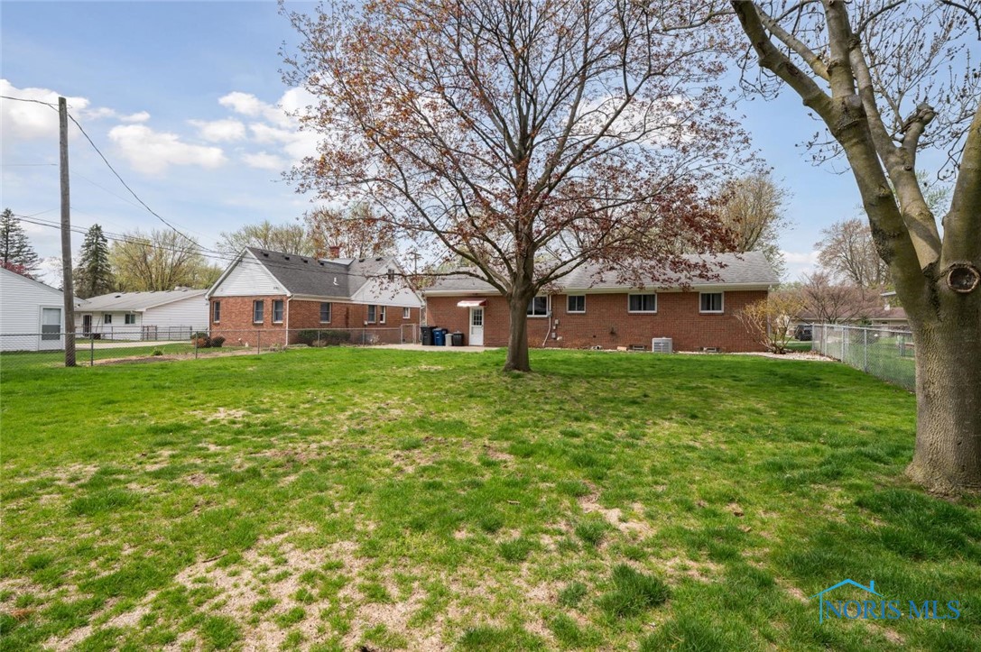 6126 Herst Road, Toledo, Ohio image 33
