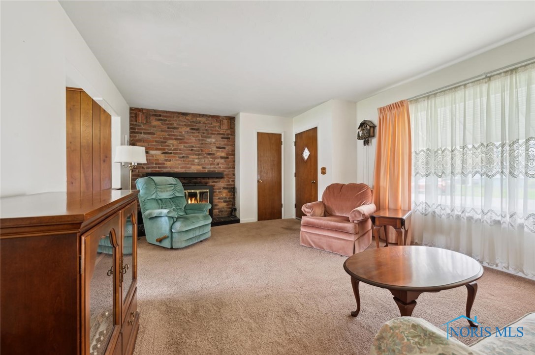 6126 Herst Road, Toledo, Ohio image 7