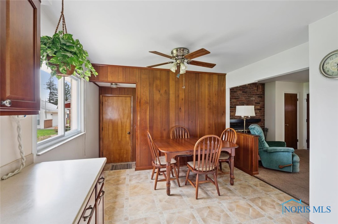 6126 Herst Road, Toledo, Ohio image 12