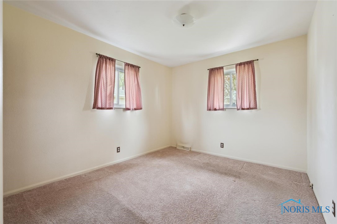6126 Herst Road, Toledo, Ohio image 15