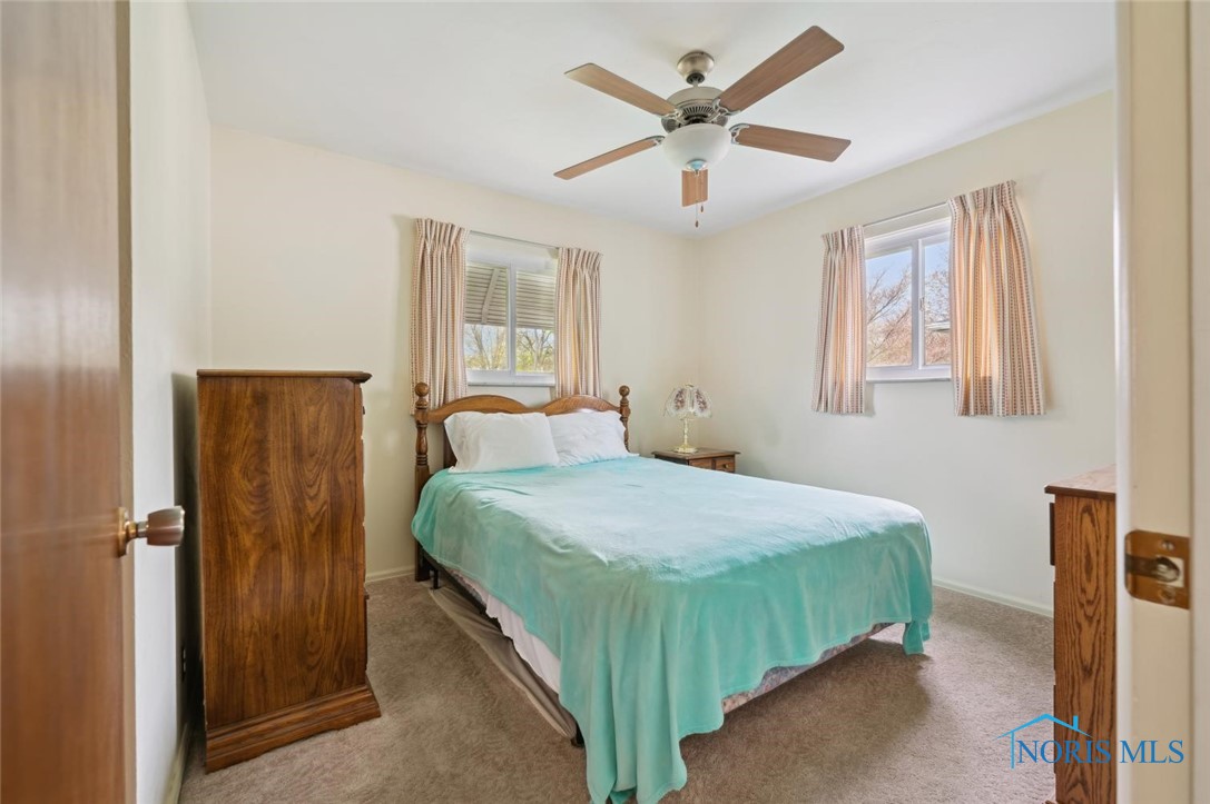 6126 Herst Road, Toledo, Ohio image 13