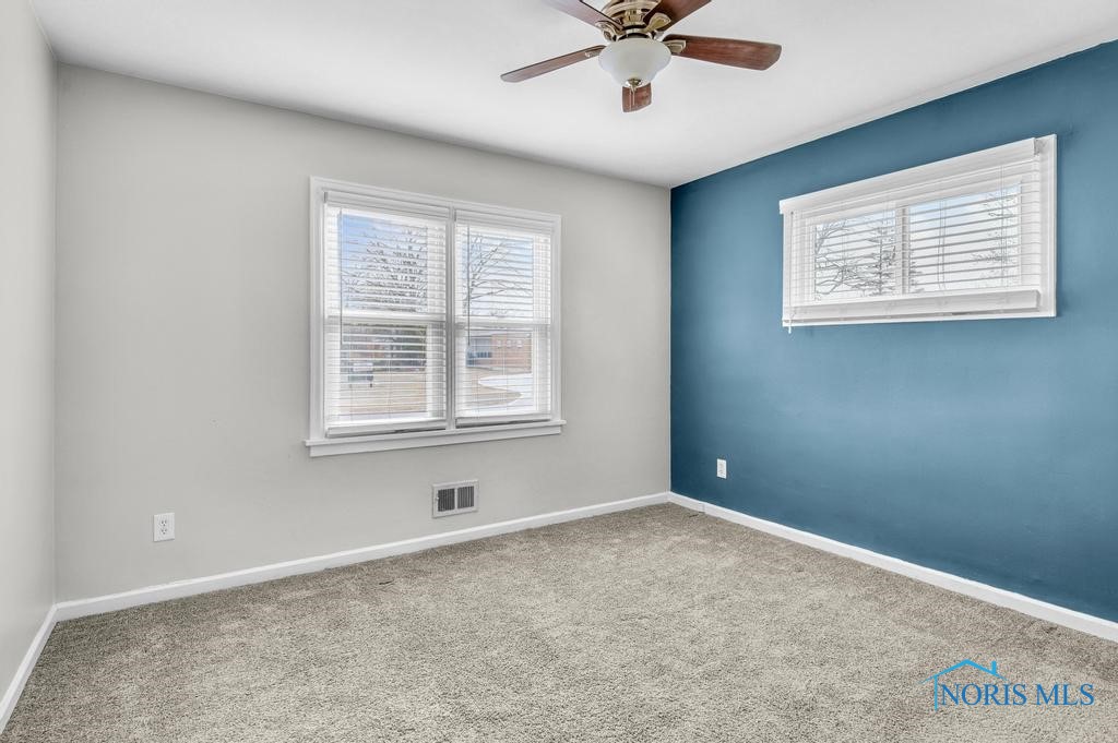 4833 Naomi Drive, Toledo, Ohio image 16