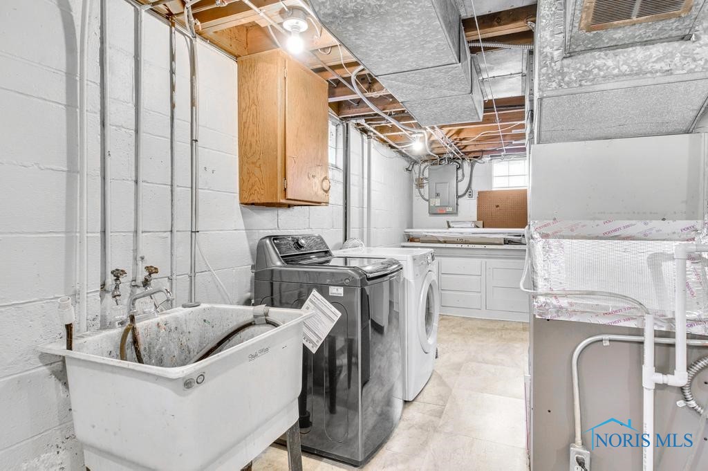 4833 Naomi Drive, Toledo, Ohio image 38