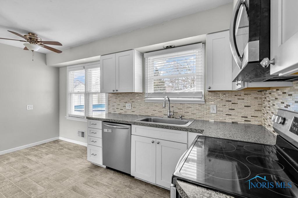 4833 Naomi Drive, Toledo, Ohio image 13